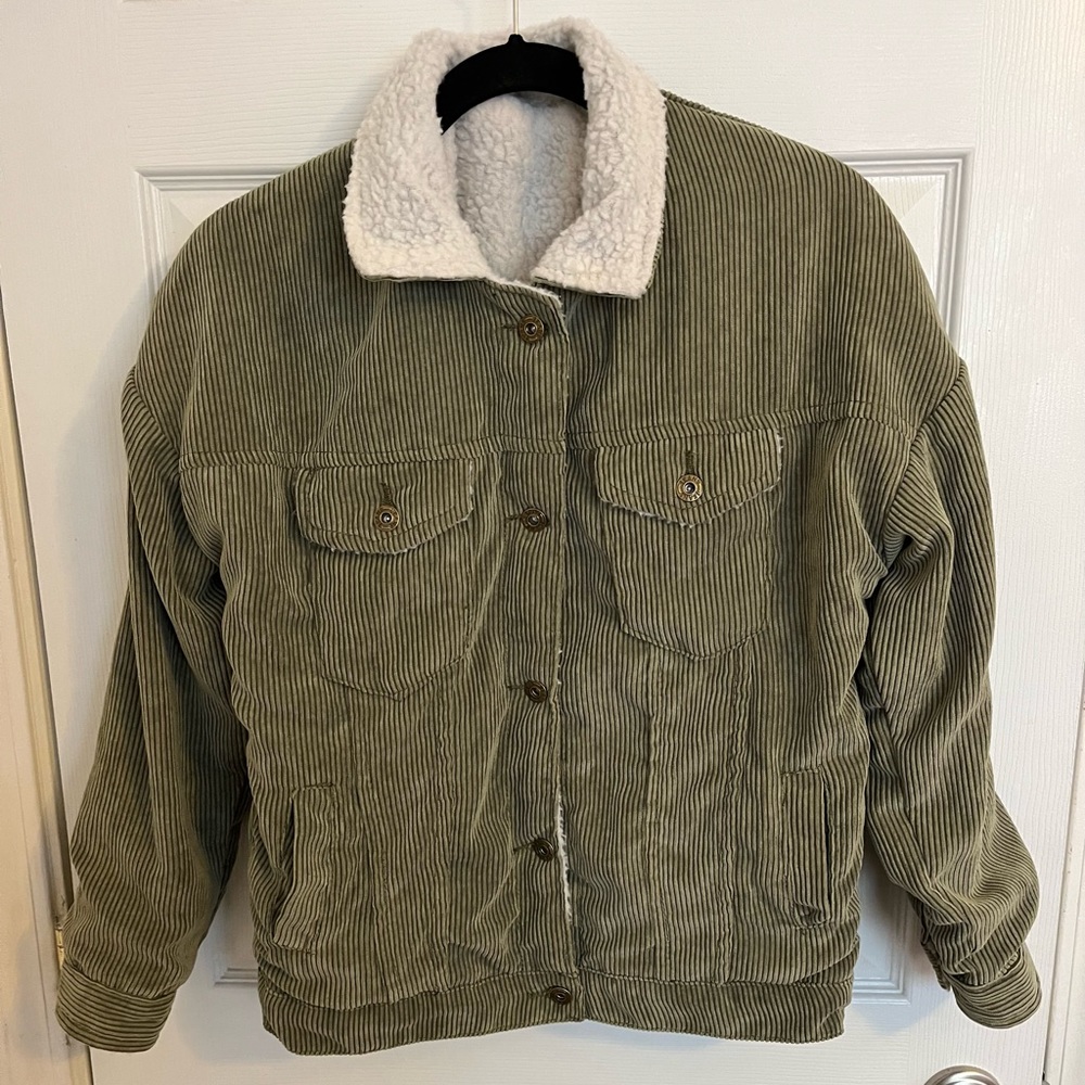 Shein Green Corduroy Button Up Jacket with Sherpa Lining size small